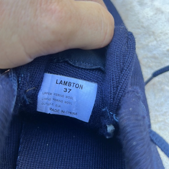 Woolloomooloo Lambton Marino wool classic navy sneaker lightweight woman sz 6.5 - Picture 9 of 10